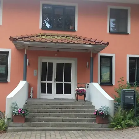 Fewo 2 Ferienwohnung Waren Mueritz - Haus Buchen Am Tiefwarensee - 2 Zi Esterno foto